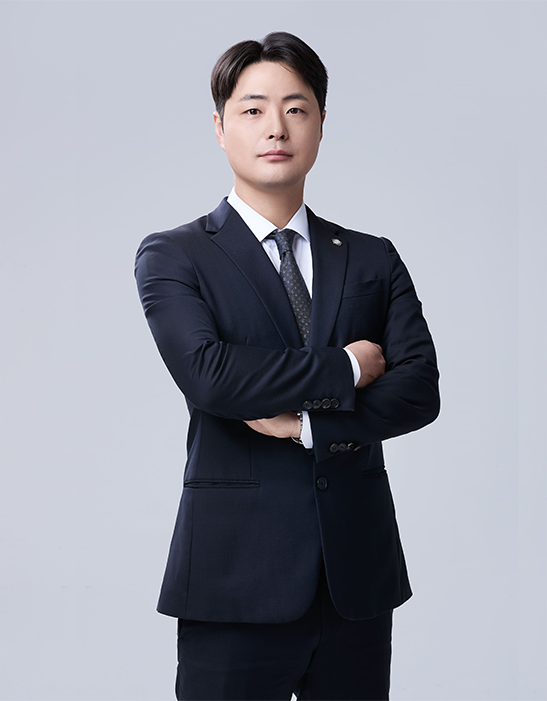 D.H. Nam